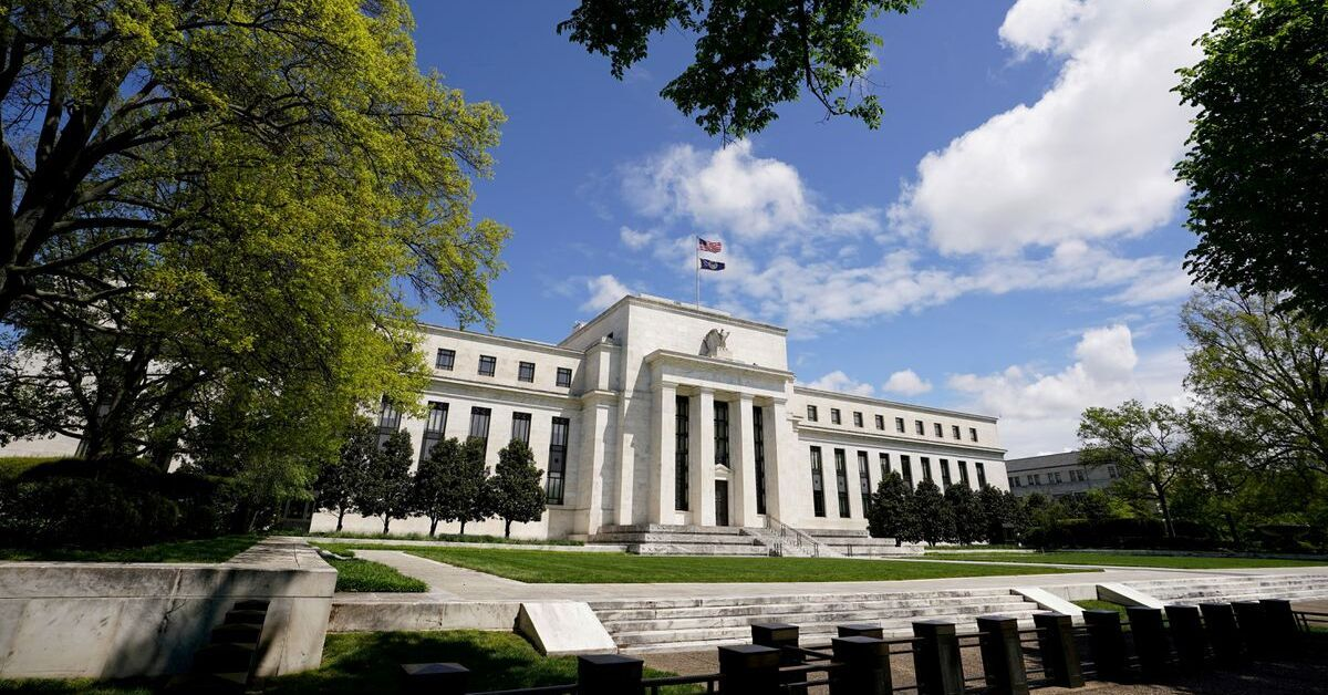 Fed 3 Yıl Sonra İlk Kez Faiz Artırdı, Enflasyon Tahmini Yüzde 3,6'dan Yüzde 3,7'ye Yükseldi