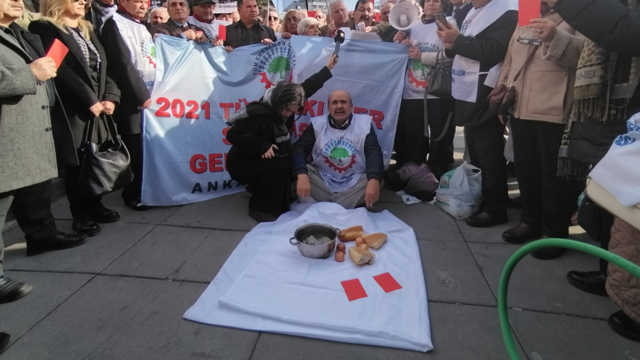 Memur ve emeklilere yapılacak zam belli oldu