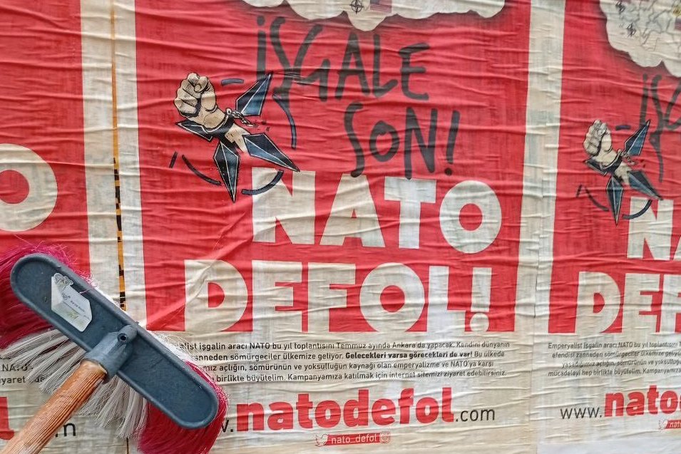 Abluka Başladı: NATO Karşıtı Yüzlerce Kişi Gözaltına Alındı